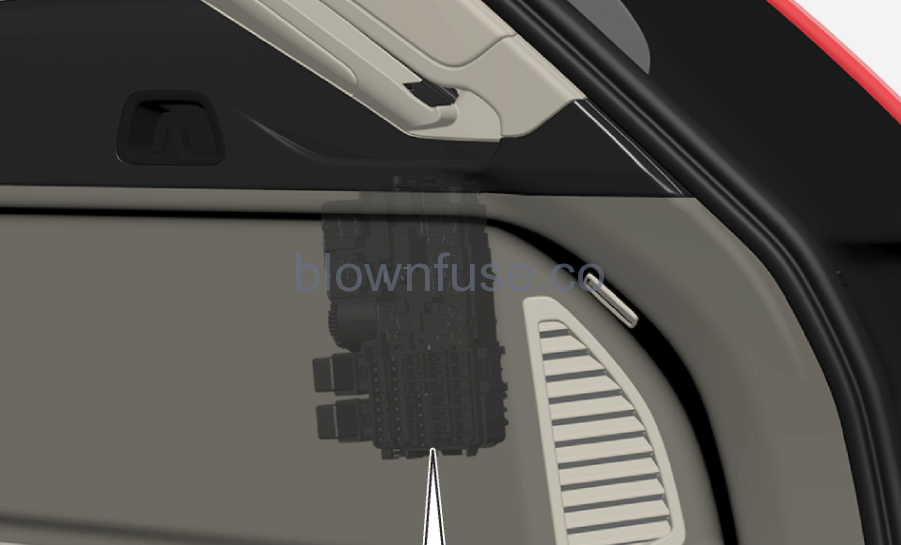 2022 Volvo XC60 trunk fuse box location