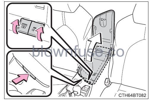 2022 Toyota Camry Other interior features FIG 20