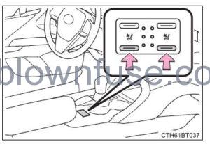 2022 Toyota Camry Using the air conditioning system and defogger FIG 1