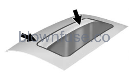 2022-Chevrolet-Silverado-1500-Interior-Mirrors-fig21