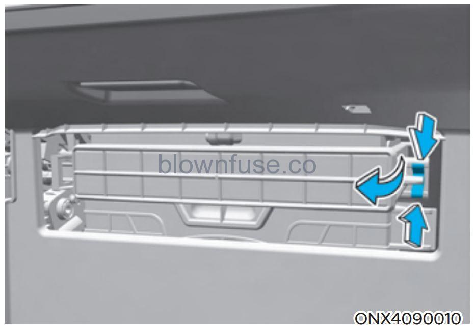 2022 Hyundai Tucson Cabin air filter fig 3