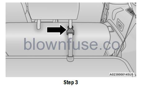 2022 Jeep Grand Cherokee LIFTGATE FIG 10