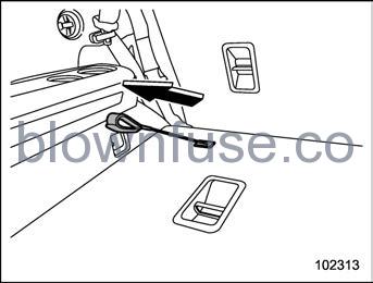 2022-Subaru-Ascent-Seats-fig41