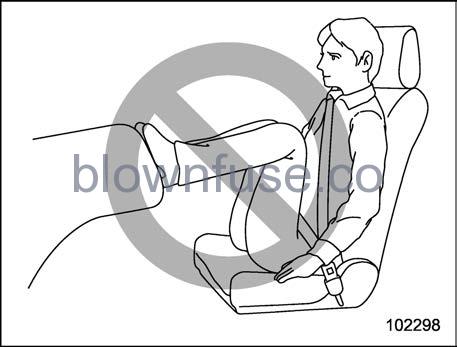 2022-Subaru-Outback-Front-Seats-fig4