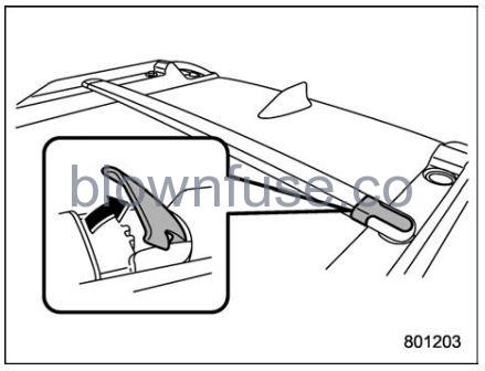 2022 Subaru Outback Loading Your Vehicle fig 13