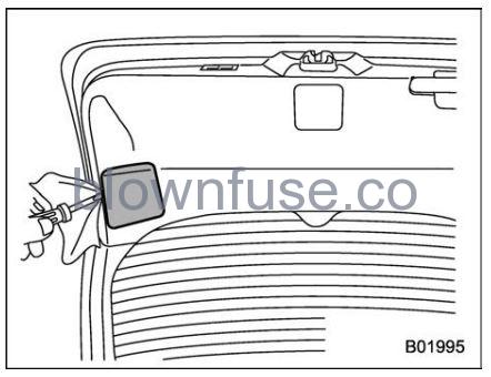 2022 Subaru Outback Replacing Bulbs fig 19