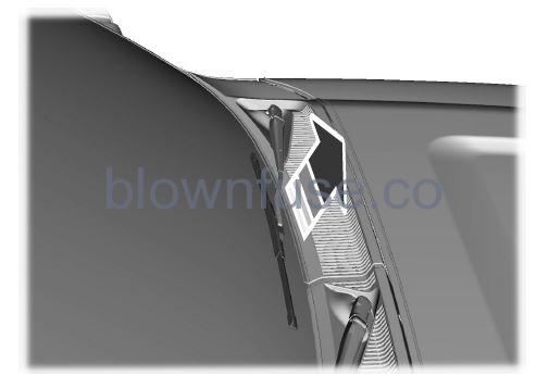 2023 Ford E-350 Changing the Wiper Blades fig 6