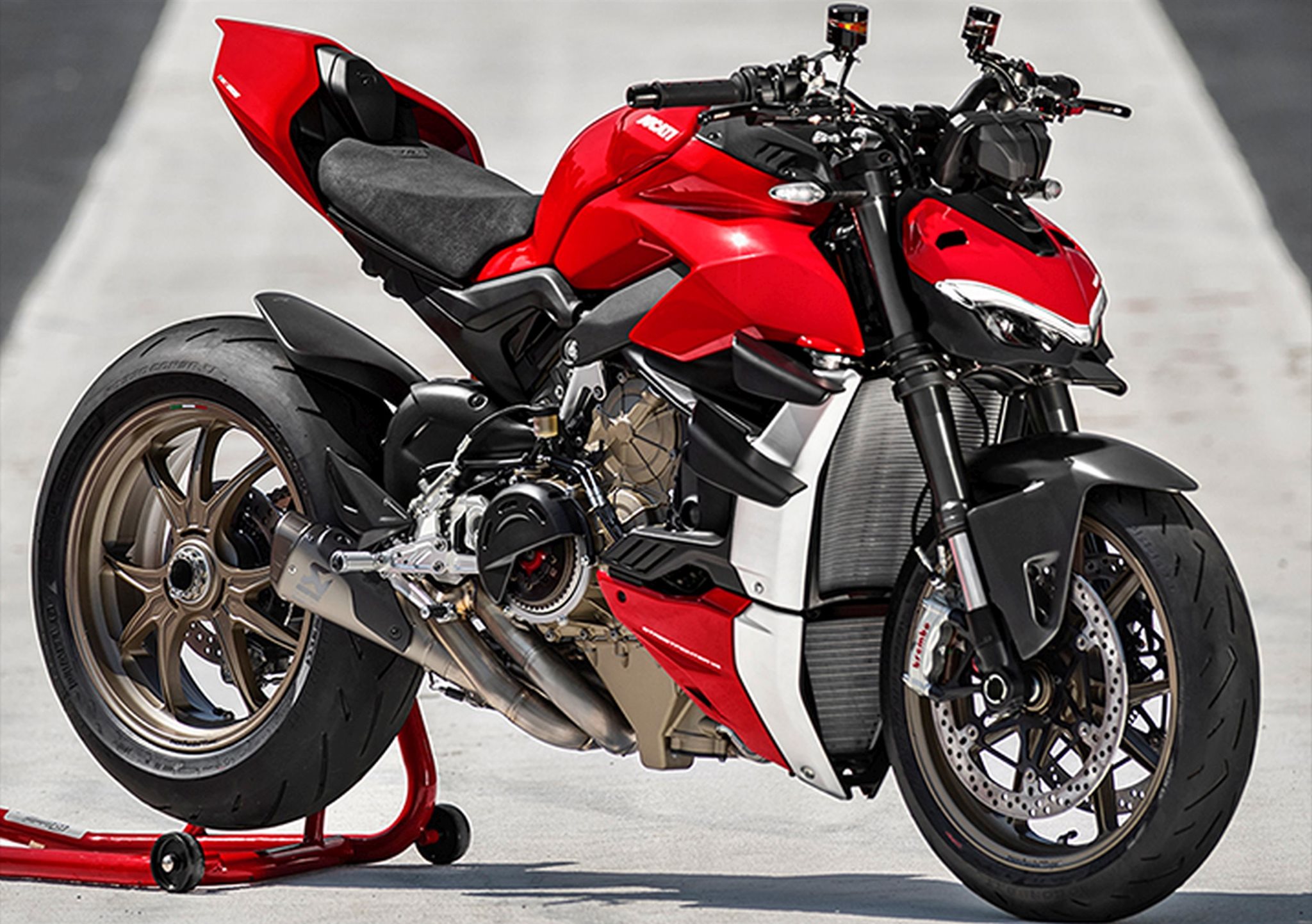 2021-Ducati-Streetfighter-V4-S-featured