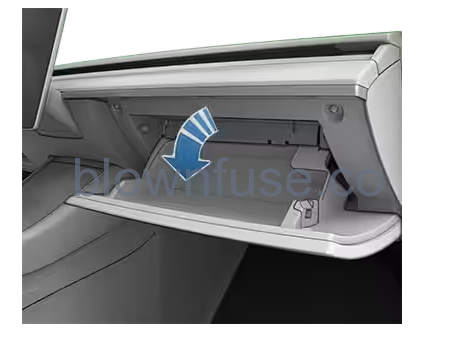 2021 Tesla Model 3 Interior Storage and Electronics-Fig-02