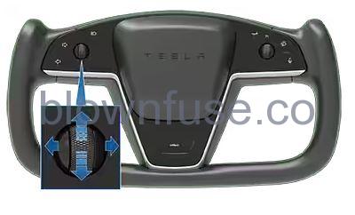 2021 Tesla Model S Steering Yoke fig 3