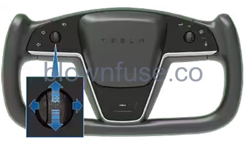 2021-Tesla-Model-X-Mirrors-Fig-01