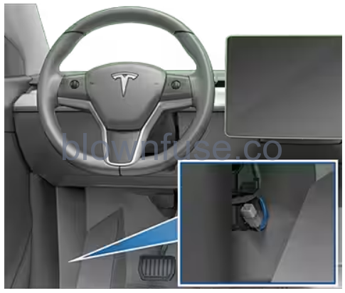 2021 Tesla Model Y Towing and Accessories 6