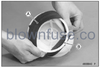 2022-Kawasaki-KX112-Air-Cleaner-Fig-03