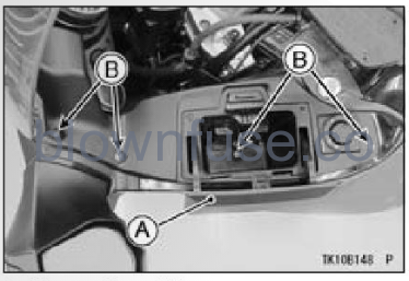 2022-Kawasaki-CONCOURS-14ABS-Air-Cleaner-FIG-38