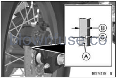 2022-Kawasaki-KLR650-ABS-Brakes-FIG-5