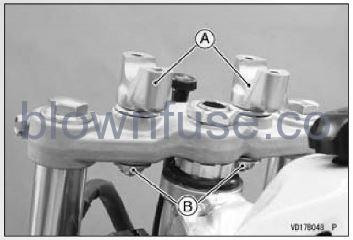 2022-Kawasaki-KLX140R-Handlebar-FIG-2