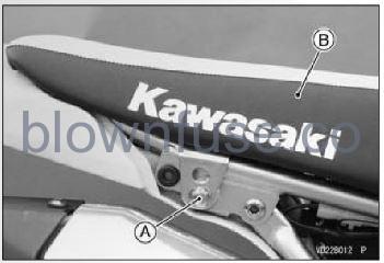 2022-Kawasaki-KLX140R-L-MAINTENANCE-AND-ADJUSTMENT-fig- (5)