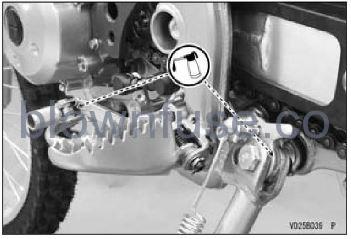 2022-Kawasaki-KLX140R-L-MAINTENANCE-AND-ADJUSTMENT-fig- (5)