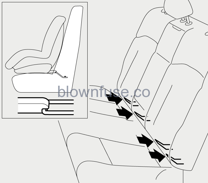 2022-Lucid-Air-Child-Safety-Seats-5