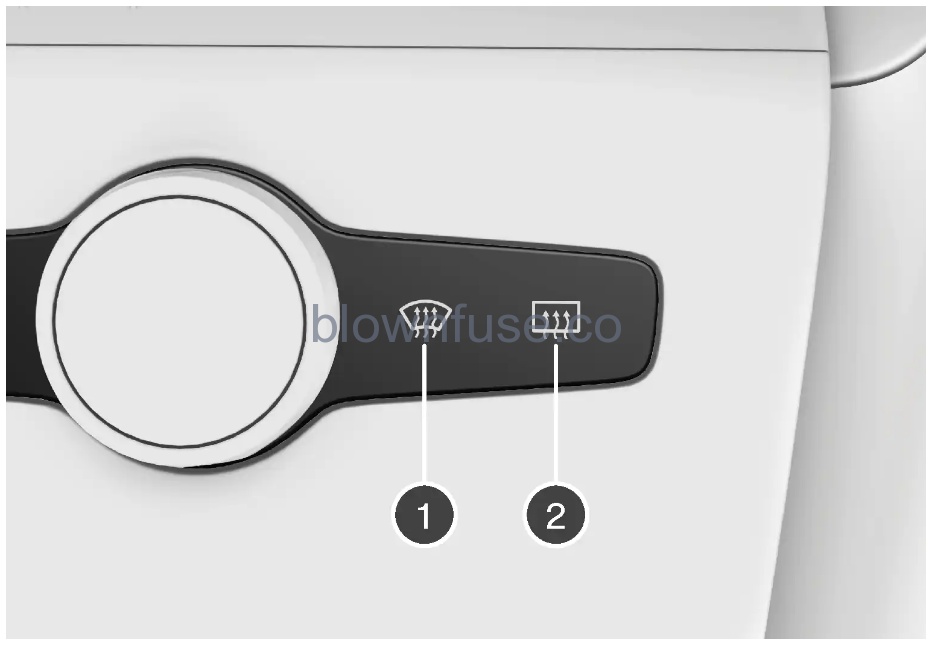 2022 Polestar 2 Climate controls-1