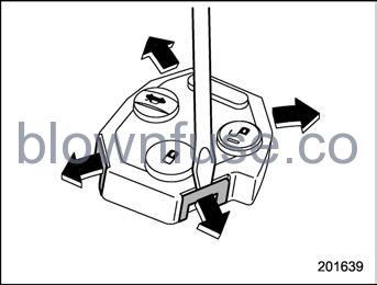 2022-Subaru-Ascent-Replacing-key-battery-fig8