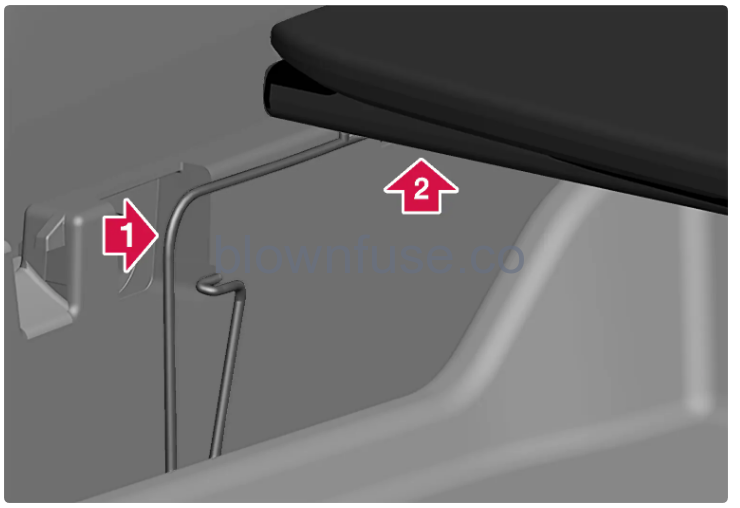 2023 Volvo C40 Recharge Cargo area 13