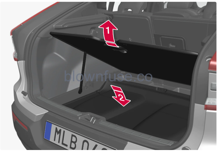 2023 Volvo C40 Recharge Cargo area 4