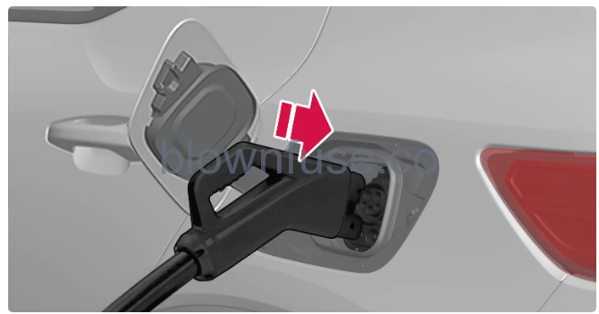 2023 Volvo C40 Recharge Charging the high voltage battery 6