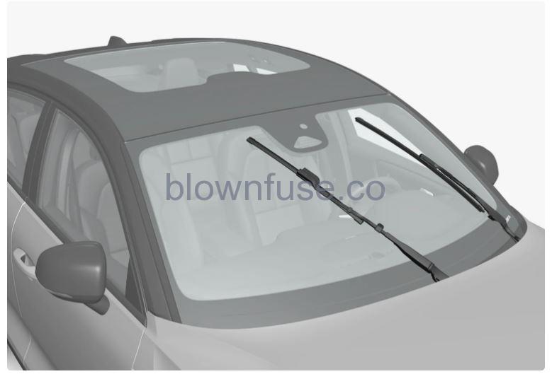 2023 Volvo C40 Recharge Wiper blades and washer fluid-2