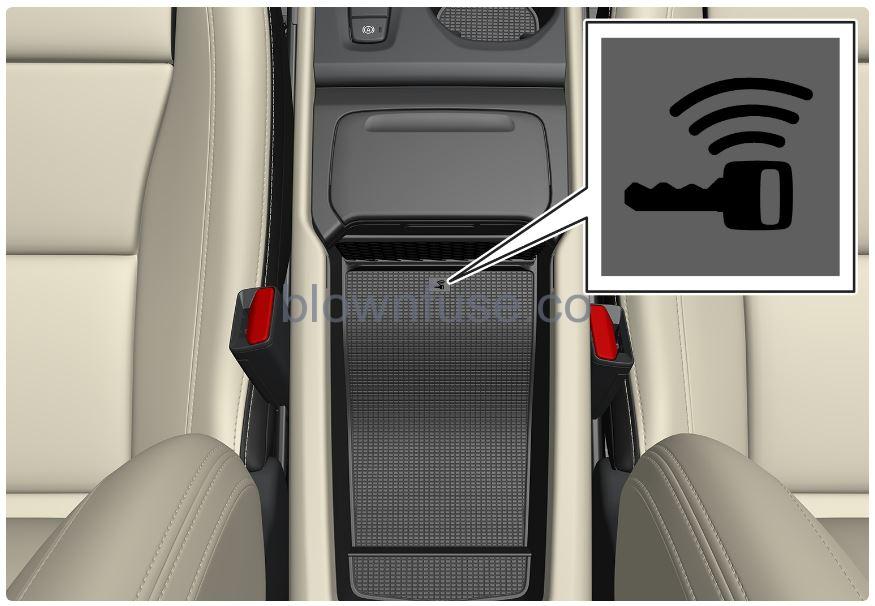 2023-Volvo-C40-Recharge-fig36