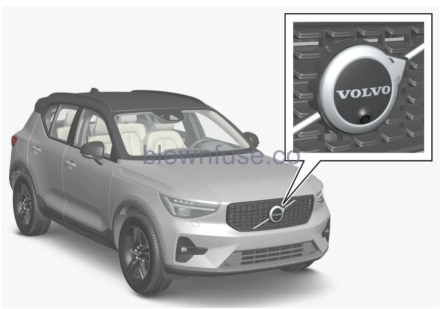 2023- Volvo- Park -assist -camera -7