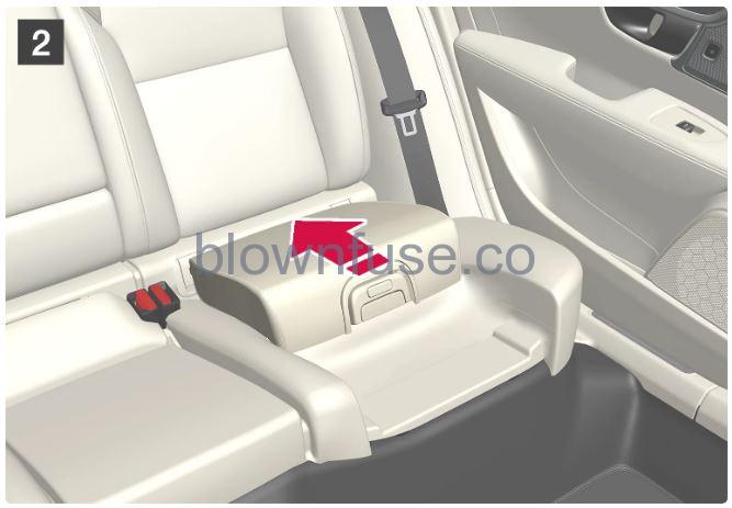 2023-Volvo-S90-S90-Recharge-Plug-in-Hybrid-fig34