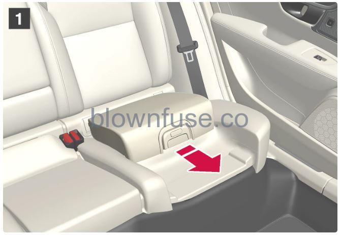 2023-Volvo-S90-S90-Recharge-Plug-in-Hybrid-fig37