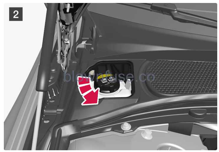 2023-Volvo-V60-Engine-compartment-9