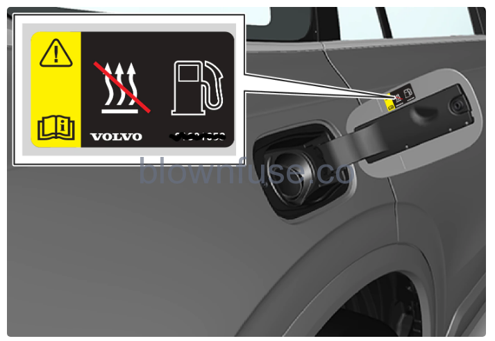 2023-Volvo-XC40-Mild-Hybrid-Heater-fig1