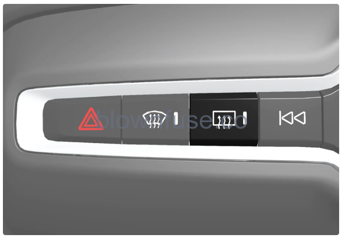 2023-Volvo-XC40-Mild-Hybrid-Rearview-mirrors-fig5