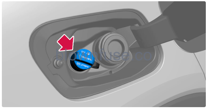 2023-Volvo-XC60-XC60-Recharge-Plug-in-Hybrid-AdBlue-fig3