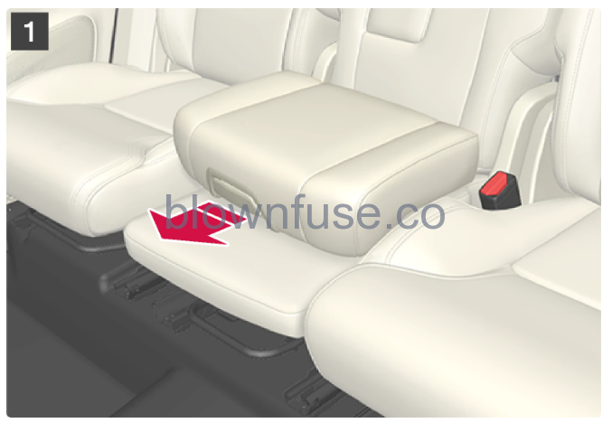 2023-Volvo -XC90-Child-seat-location-4