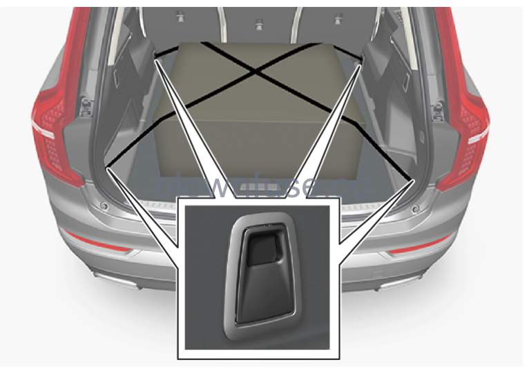 2023-Volvo-XC90-Loading-9