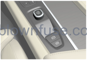 2023-Volvo-XC90-Tyre-pressure-monitoring-figer-44