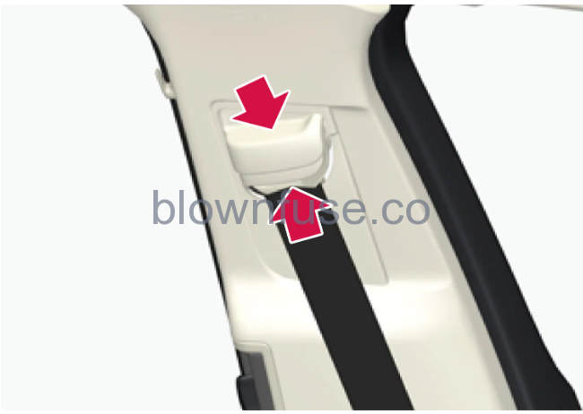 2023-VolvoS-60-RechargePlug-in-Hybrid-Seatbelts-fig-1