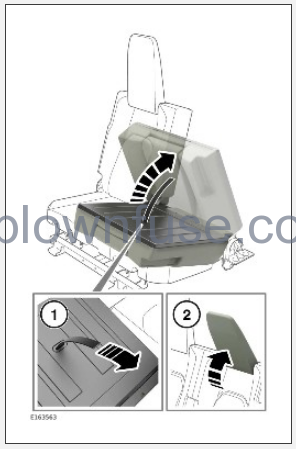 2023-Land-Rover-DEFENDER-REAR-SEATS-11