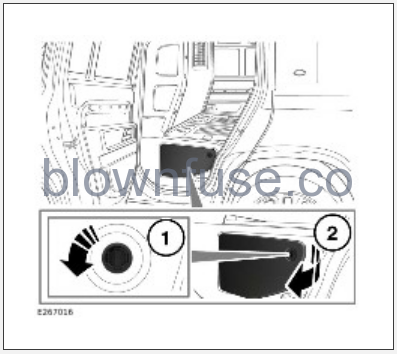 2023-Land-Rover-DEFENDER-STORAGE-COMPARTMENTS-5