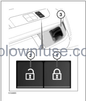 2023-Land-Rover-DISCOVERY-EXITING-THE-VEHICLE-fig-2