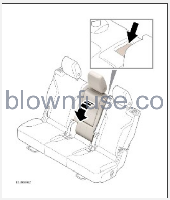 2023-Land-Rover-DISCOVERY-REAR-SEATS-fig-1