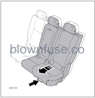 2023-Land-Rover-Discovery-Sport-FRONT-SEATS-FIG-6