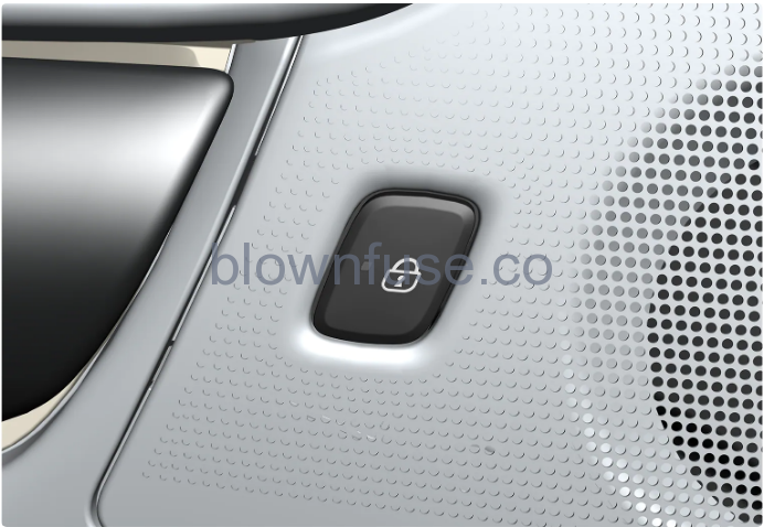 2023-Volvo-S90-S90-Recharge-Plug-in-Hybrid-Locking-and-unlocking-FI9-13