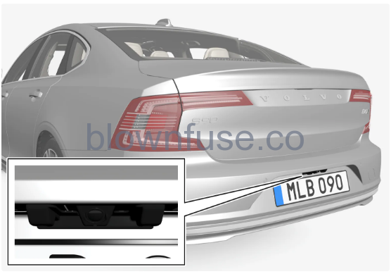 2023-Volvo-S90-S90-Recharge-Plug-in-Hybrid-Park-assist-camera-fig-8