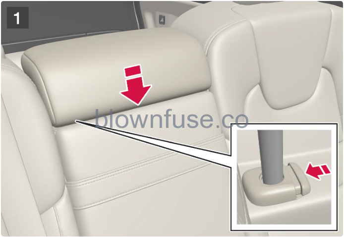 2023-Volvo-V60-Recharge-Plug-in-Hybrid-Rear-seat-FIG-6