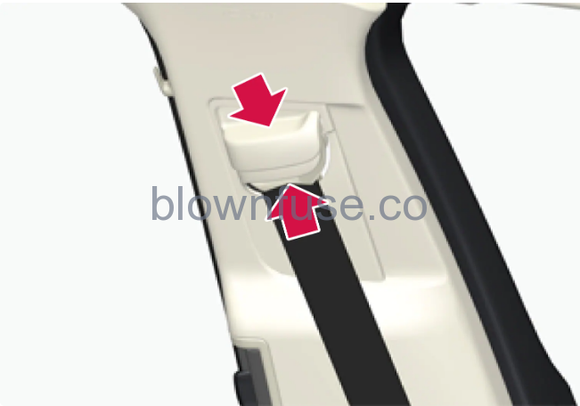 2023-Volvo-V60-Recharge-Plug-in-Hybrid-Seatbelts-fig-1